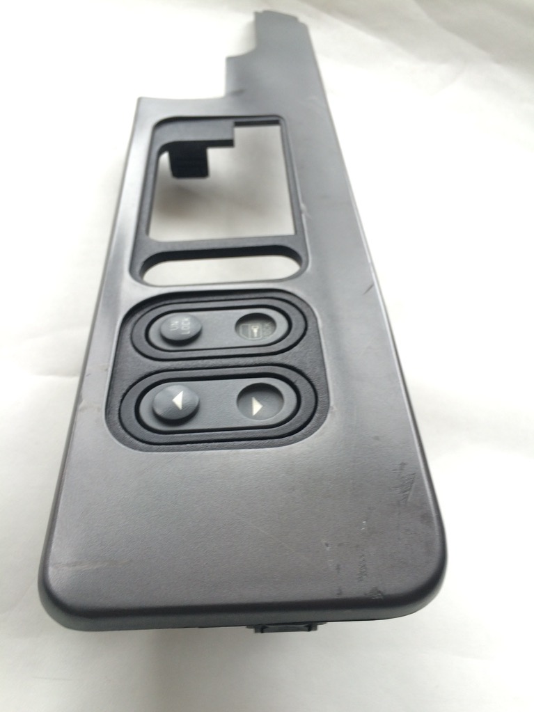 Chevy GMC Passenger Power 88-94 Door Locks Window Switches Silverado