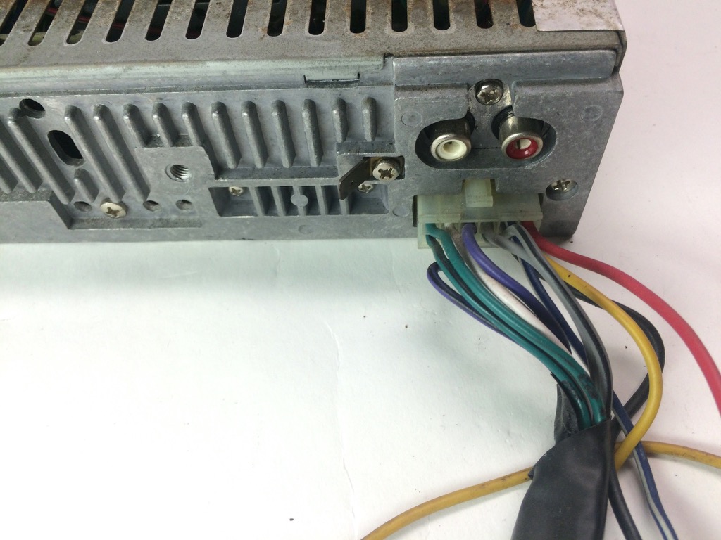 Clarion Car Stereo Cassette AM/FM Tuner Radio Receiver ... clarion car radio wiring amp pre 